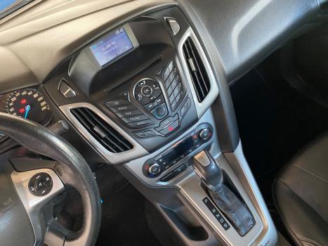 FORD Focus Sedan 2.0 16V 4P FLEX SE POWERSHIFT AUTOM�TICO, Foto 9