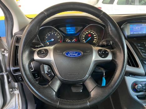 FORD Focus Sedan 2.0 16V 4P FLEX SE POWERSHIFT AUTOM�TICO, Foto 11