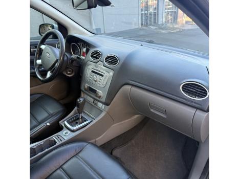 FORD Focus Sedan 2.0 16V 4P FLEX TITANIUM AUTOMÁTICO, Foto 6