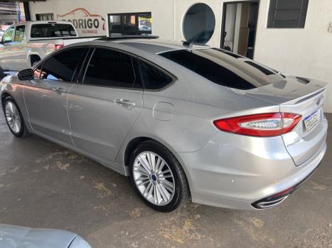 FORD Fusion 2.0 4P 16V TITANIUM AWD AUTOM�TICO, Foto 3