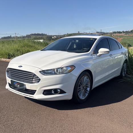 FORD Fusion 2.0 4P 16V ECOBOOST TURBO TITANIUM FWD AUTOMÁTICO, Foto 3