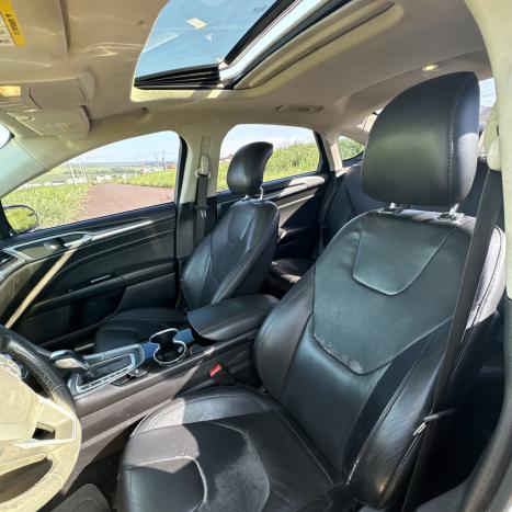 FORD Fusion 2.0 4P 16V ECOBOOST TURBO TITANIUM FWD AUTOMÁTICO, Foto 9