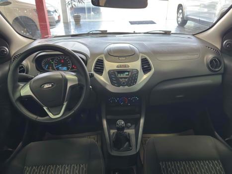 FORD Ka Hatch 1.5 12V 4P FLEX TI-VCT SE PLUS, Foto 8 FORD Ka Hatch 1.5 12V 4P FLEX TI-VCT SE PLUS, Foto 8