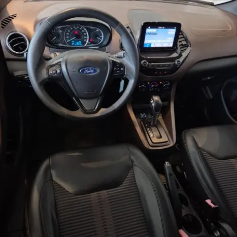 FORD Ka Hatch 1.5 12V 4P FLEX TI-VCT FREESTYLE AUTOM�TICO, Foto 11