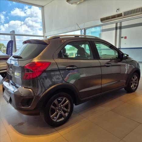 FORD Ka Hatch 1.5 12V 4P FLEX TI-VCT FREESTYLE AUTOM�TICO, Foto 4