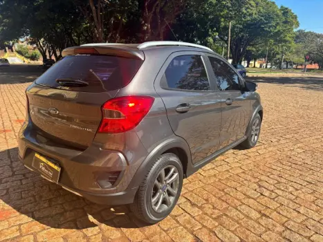 FORD Ka Hatch 1.5 12V 4P FLEX TI-VCT FREESTYLE AUTOM�TICO, Foto 2