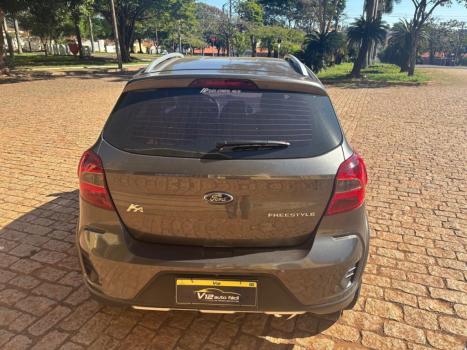 FORD Ka Hatch 1.5 12V 4P FLEX TI-VCT FREESTYLE AUTOM�TICO, Foto 4