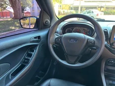 FORD Ka Hatch 1.5 12V 4P FLEX TI-VCT FREESTYLE AUTOM�TICO, Foto 13