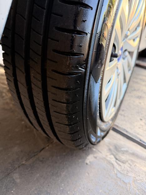 FORD Ka Hatch 1.5 16V FLEX SIGMA SE, Foto 3