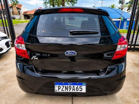 FORD Ka + Sedan 1.0 12V 4P TI-VCT SE FLEX, Foto 6