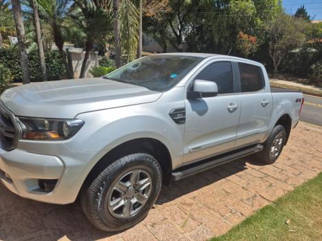 FORD Ranger 2.0 4P TURBO DIESEL XLS CABINE DUPLA AUTOMTICO, Foto 2