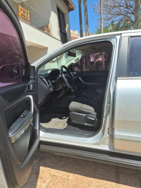 FORD Ranger 2.0 4P TURBO DIESEL XLS CABINE DUPLA AUTOMTICO, Foto 8