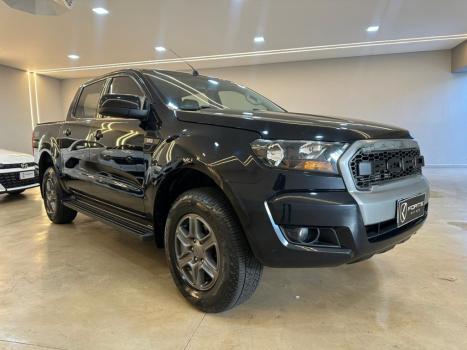 FORD Ranger 2.0 4P TURBO DIESEL XLS 4X4 CABINE DUPLA AUTOM�TICO, Foto 3