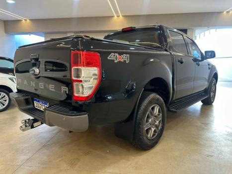 FORD Ranger 2.0 4P TURBO DIESEL XLS 4X4 CABINE DUPLA AUTOM�TICO, Foto 5
