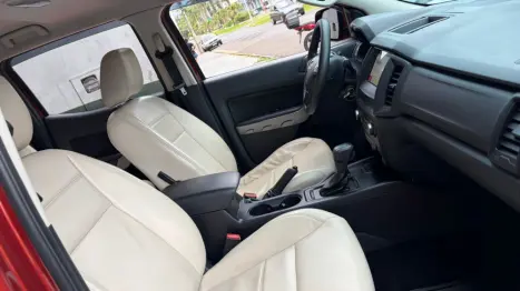 FORD Ranger 2.2 16V XLS DIESEL 4X4 CABINE DUPLA AUTOM�TICO, Foto 20