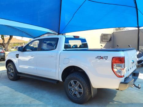 FORD Ranger 2.2 16V XL DIESEL CABINE DUPLA, Foto 2