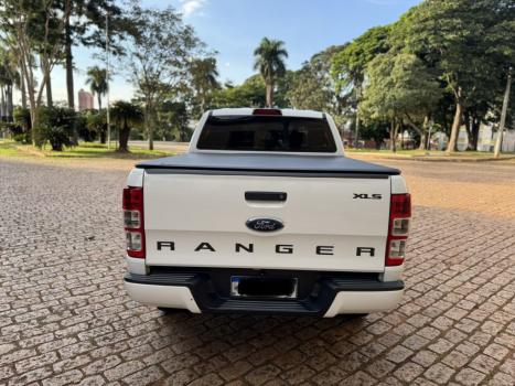 FORD Ranger 2.2 16V XLS DIESEL 4X4 CABINE DUPLA AUTOM�TICO, Foto 3