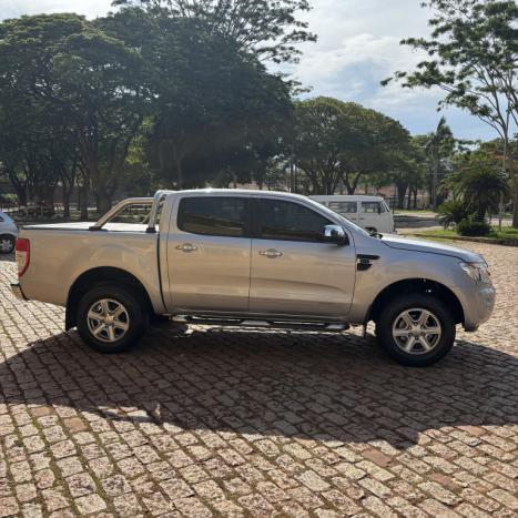 FORD Ranger 2.5 16V XLT CABINE DUPLA, Foto 4