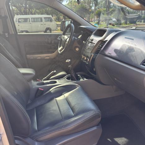 FORD Ranger 2.5 16V XLT CABINE DUPLA, Foto 9
