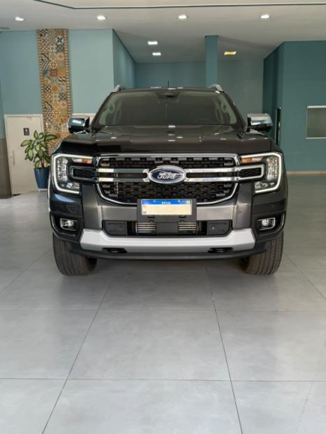 FORD Ranger 3.0 V6 4X4 LIMITED TURBO DIESEL CABINE DUPLA AUTOM�TICO, Foto 3