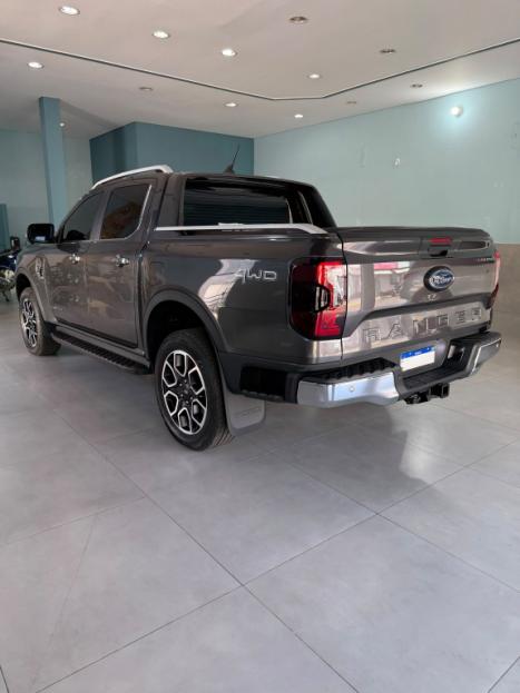 FORD Ranger 3.0 V6 4X4 LIMITED TURBO DIESEL CABINE DUPLA AUTOM�TICO, Foto 8