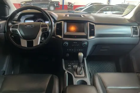 FORD Ranger 3.2 20V XLT 4X4 CABINE DUPLA TURBO DIESEL AUTOMTICO, Foto 5