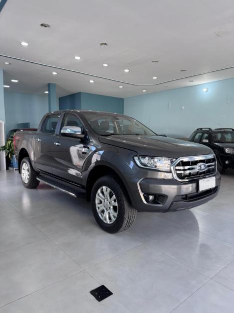 FORD Ranger 3.2 20V XLT 4X4 CABINE DUPLA TURBO DIESEL AUTOMTICO, Foto 2