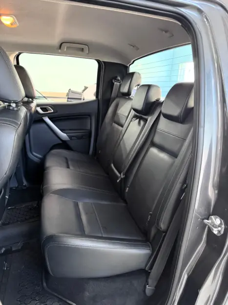 FORD Ranger 3.2 20V XLT 4X4 CABINE DUPLA TURBO DIESEL AUTOMTICO, Foto 16