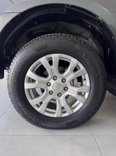 FORD Ranger 3.2 20V XLT 4X4 CABINE DUPLA TURBO DIESEL AUTOMTICO, Foto 18
