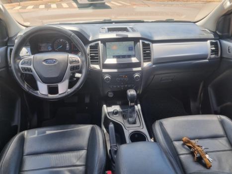 FORD Ranger 3.2 20V XLT 4X4 CABINE DUPLA TURBO DIESEL AUTOM�TICO, Foto 3