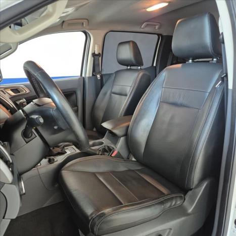 FORD Ranger 3.2 20V CABINE DUPLA 4X4 LIMITED TURBO DIESEL AUTOM�TICO, Foto 12