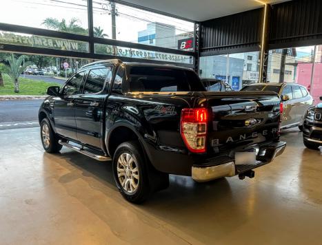 FORD Ranger 3.2 20V CABINE DUPLA 4X4 LIMITED TURBO DIESEL AUTOM�TICO, Foto 5