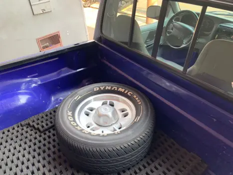 FORD Ranger 4.0 V6 12V XL CABINE SIMPLES, Foto 16 FORD Ranger 4.0 V6 12V XL CABINE SIMPLES, Foto 16