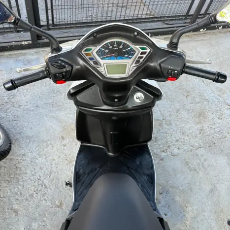 HAOJUE VR 150 , Foto 4