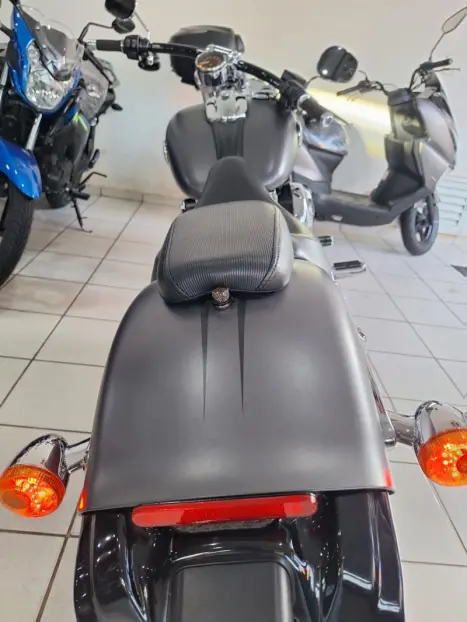 HARLEY DAVIDSON Breakout 1600, Foto 9