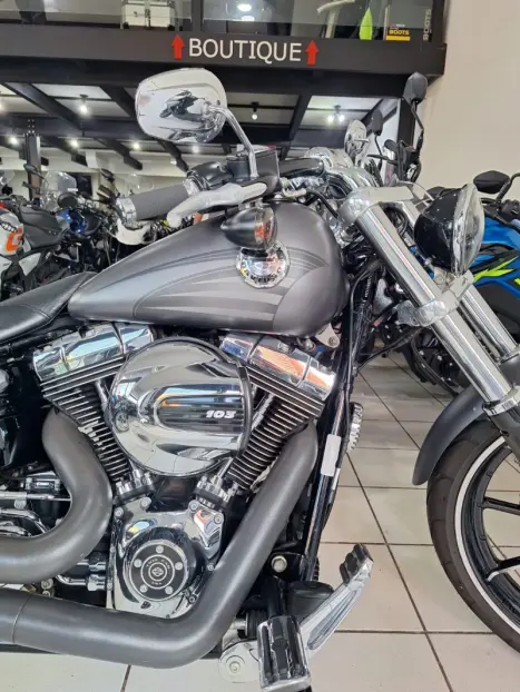 HARLEY DAVIDSON Breakout 1600, Foto 12