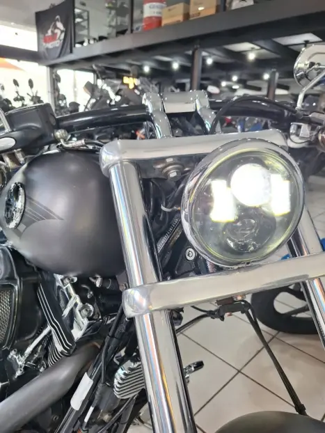 HARLEY DAVIDSON Breakout 1600, Foto 14