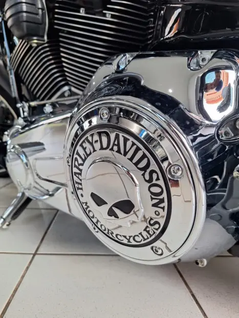 HARLEY DAVIDSON Breakout 1600, Foto 16