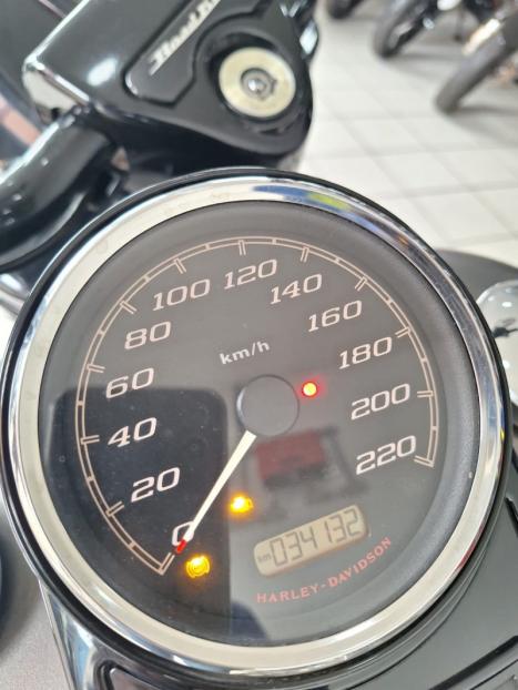 HARLEY DAVIDSON Road King 1800 SPECIAL, Foto 3