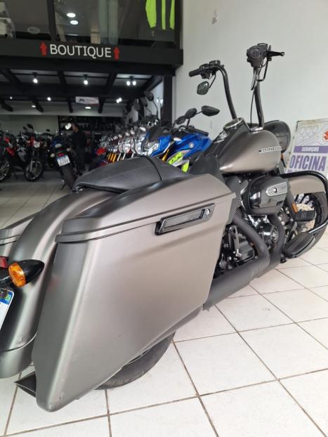 HARLEY DAVIDSON Road King 1800 SPECIAL, Foto 6
