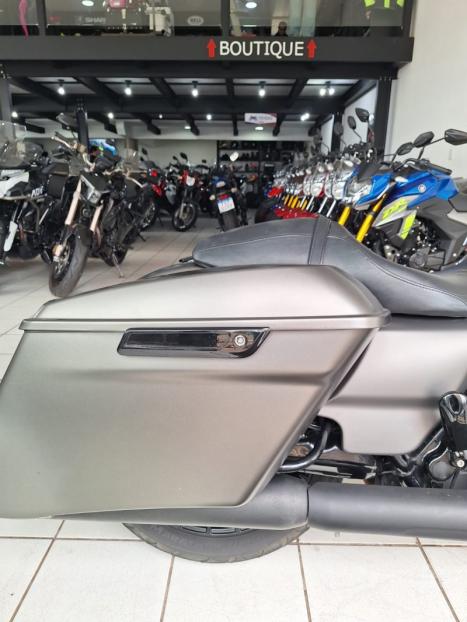 HARLEY DAVIDSON Road King 1800 SPECIAL, Foto 9