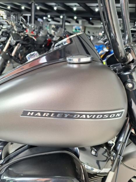 HARLEY DAVIDSON Road King 1800 SPECIAL, Foto 11