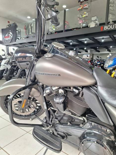 HARLEY DAVIDSON Road King 1800 SPECIAL, Foto 17