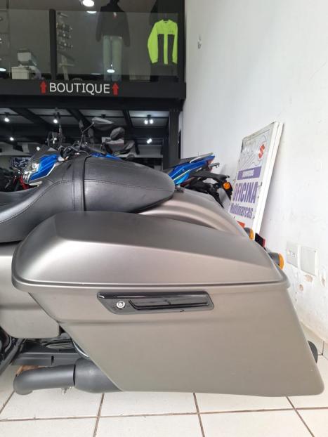 HARLEY DAVIDSON Road King 1800 SPECIAL, Foto 18