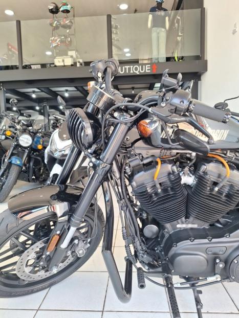 HARLEY DAVIDSON Roadster 1200 , Foto 12