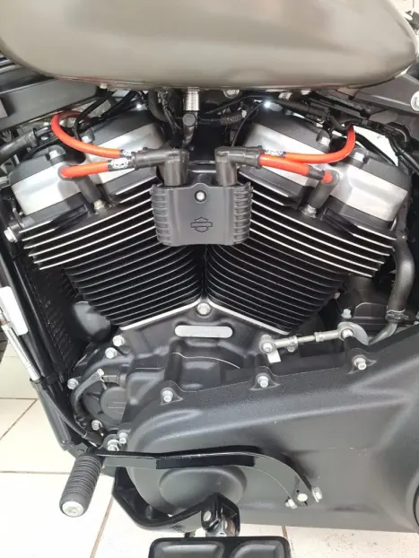 HARLEY DAVIDSON Softtail Street Bob 1700, Foto 11