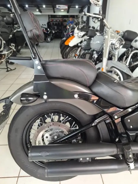 HARLEY DAVIDSON Softtail Street Bob 1700, Foto 14