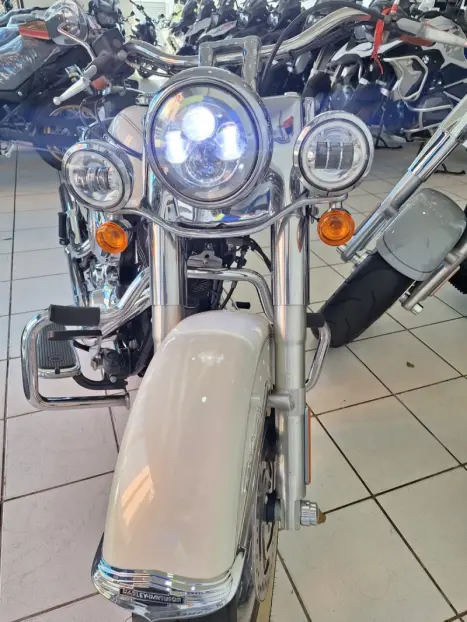 HARLEY DAVIDSON Softail DeLuxe 1600, Foto 18