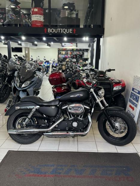 HARLEY DAVIDSON Sportster XL 1200 Custom CB, Foto 1 HARLEY DAVIDSON Sportster XL 1200 Custom CB, Foto 1