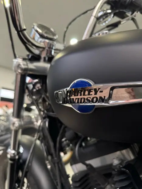 HARLEY DAVIDSON Sportster XL 1200 Custom CB, Foto 13 HARLEY DAVIDSON Sportster XL 1200 Custom CB, Foto 13